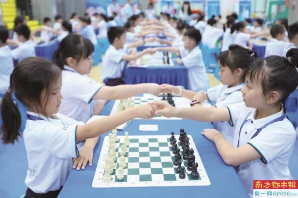 开元棋牌6连胜! 9岁女孩晋级棋协大师